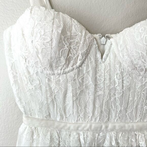 Sau Lee Selena Lace Sweetheart Midi Dress in White Bridal Wedding 0 - Picture 11 of 14